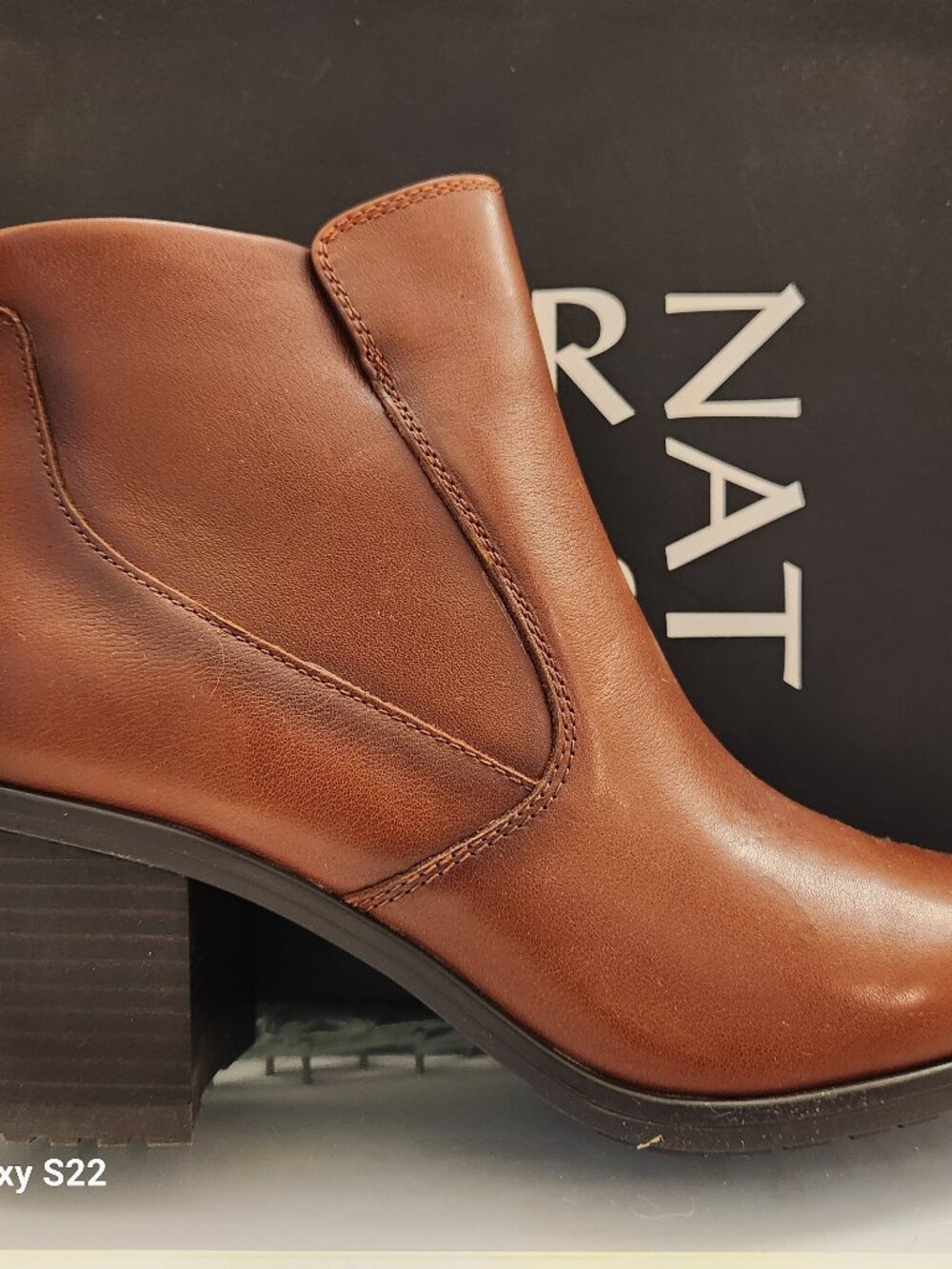 Naturalizer Leather "Laura" Terracotta Booties. NIB. Size 8.5